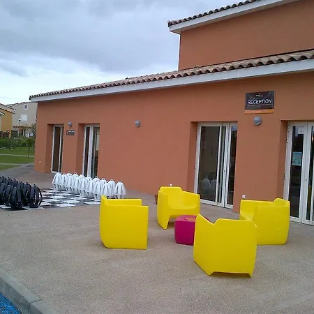 Vacanceole - Les Demeures Torrellanes - Saint-cyprien Apart-hotel