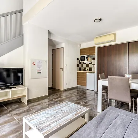 Vacanceole - Les Demeures Torrellanes - Saint-cyprien Apart-hotel