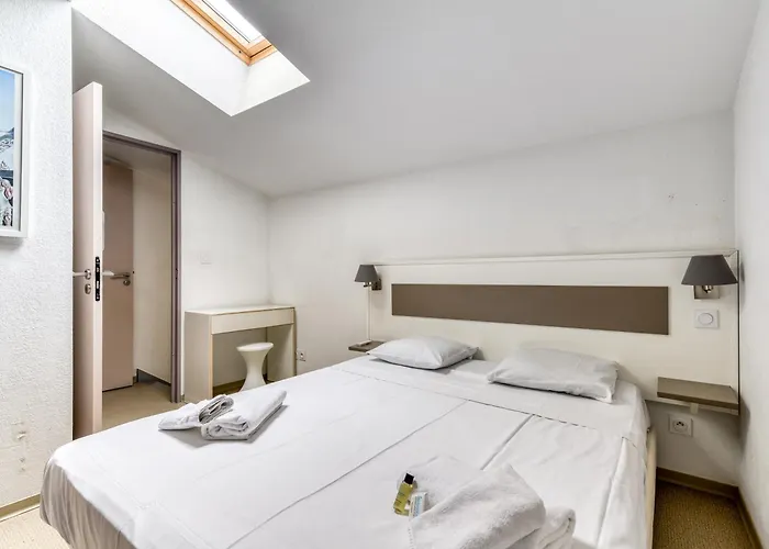 Vacancéole - Les Demeures Torrellanes - Saint-cyprien Appart hôtel 3*