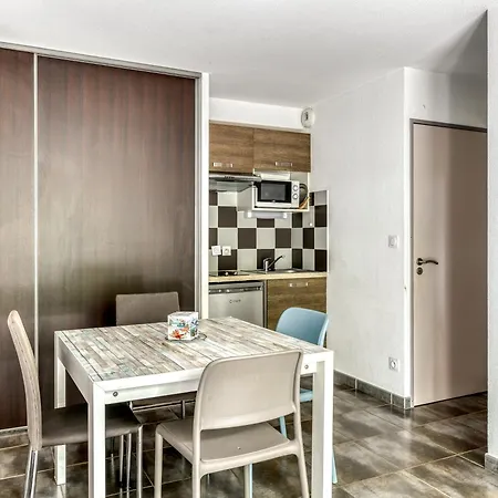 Aparthotel Vacanceole - Les Demeures Torrellanes - Saint-cyprien 3*