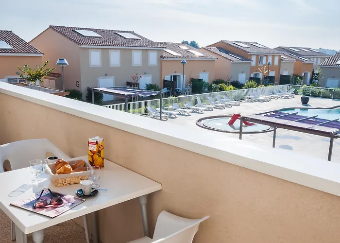 Vacanceole - Les Demeures Torrellanes - Saint-cyprien Apart Otel