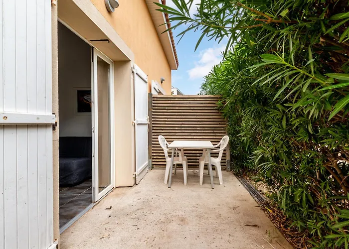 Vacanceole - Les Demeures Torrellanes - Saint-cyprien Apart Otel 3*
